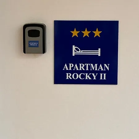 Rocky Ii Apartamento *