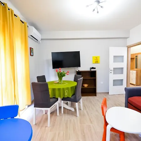 Apartament Rocky Ii *